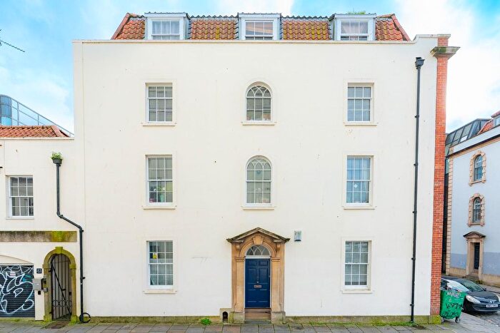 1 Bedroom Flat For Sale In Pembroke Street, St Pauls, BS2