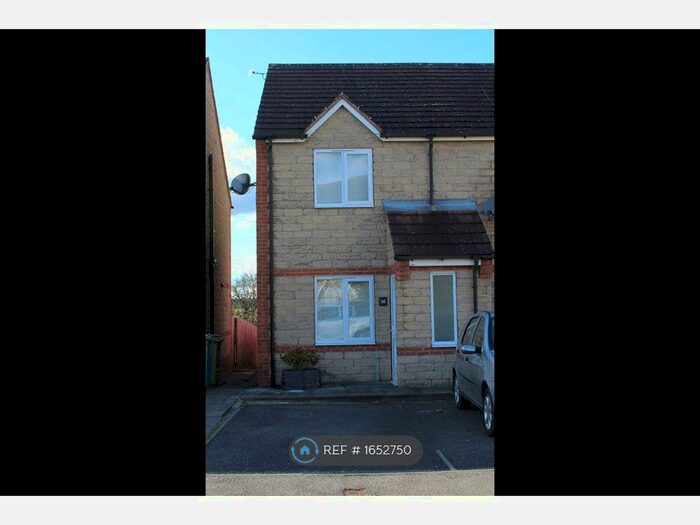 2 Bedroom End Of Terrace House To Rent In Howells Place, Mastin Moor, Chesterfield, S43