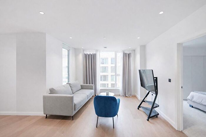 1 Bedroom Apartment For Sale In Gasholder Place, London, SE11