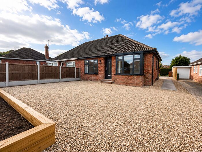 2 Bedroom Semi-Detached Bungalow To Rent In Falcon Road West, Norwich, NR7
