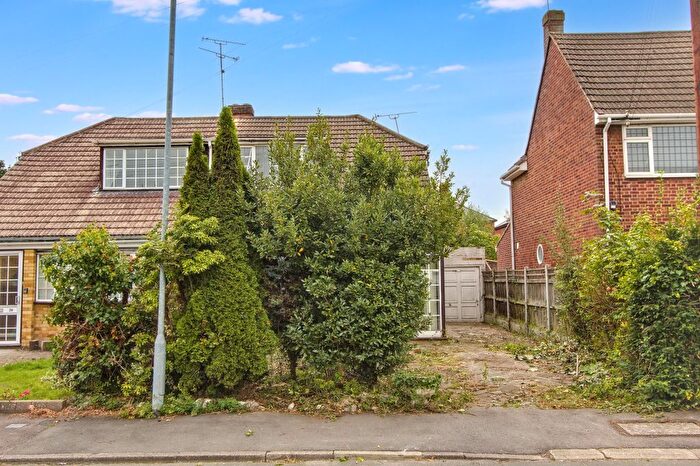2 Bedroom Semi-Detached House For Sale In St. Kildas Road, Brentwood, CM15