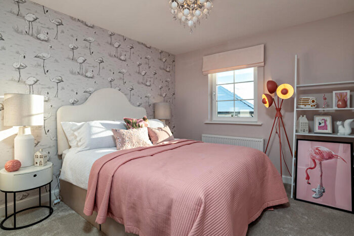 4 Bedroom Detached House For Sale In Stratford Drive Overstone, NN6