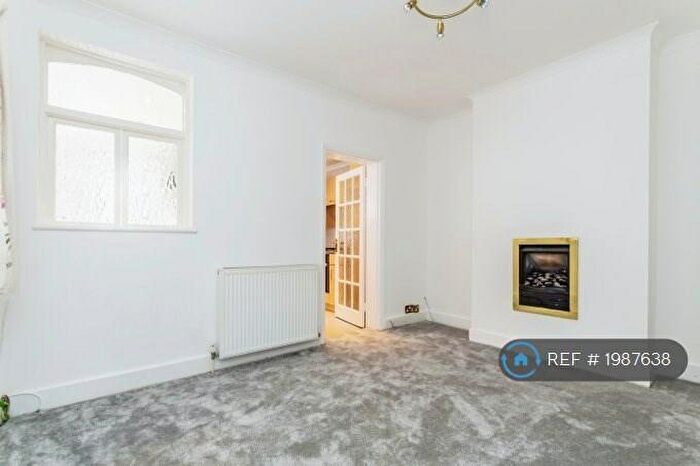 3 Bedroom Semi-Detached House To Rent In Little Roke Avenue, Kenley, CR8