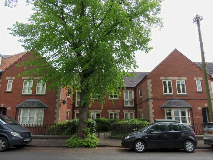 1 Bedroom Flat To Rent In Campion Terrace, Leamington Spa, CV32