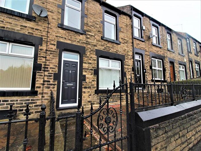 2 Bedroom Terraced House To Rent In Victoria Crescent West, Barnsley, S75