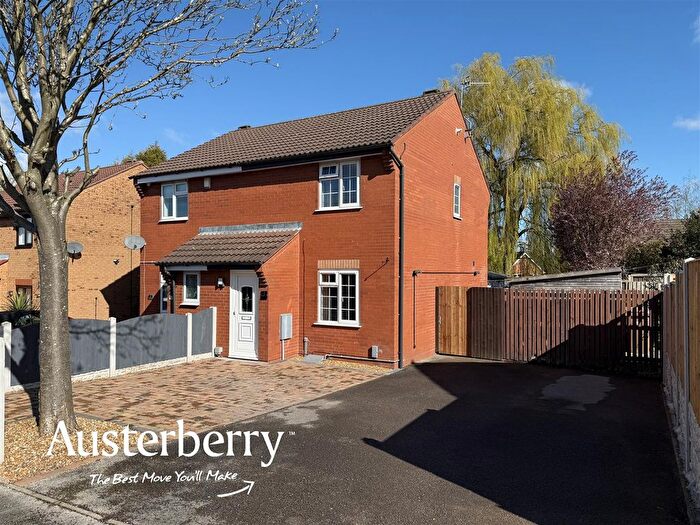 2 Bedroom Semi Detached House For Sale In Hardinge Street, Stoke-On-Trent, ST4