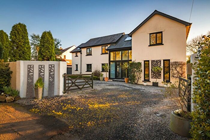 4 Bedroom Detached House For Sale In Reynalton, Kilgetty, SA68