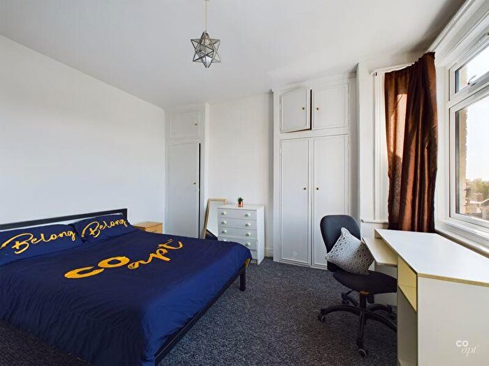 4 Bedroom Detached House To Rent In Whippingham Street, Brighton, BN2