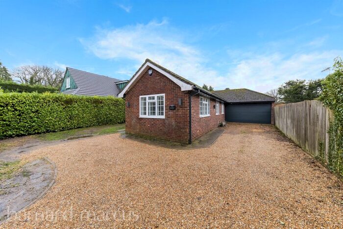 3 Bedroom Detached Bungalow For Sale In Leigh Road, Betchworth, RH3