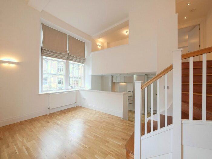 2 Bedroom Flat To Rent In Dean Park Street, Stockbridge, EH4