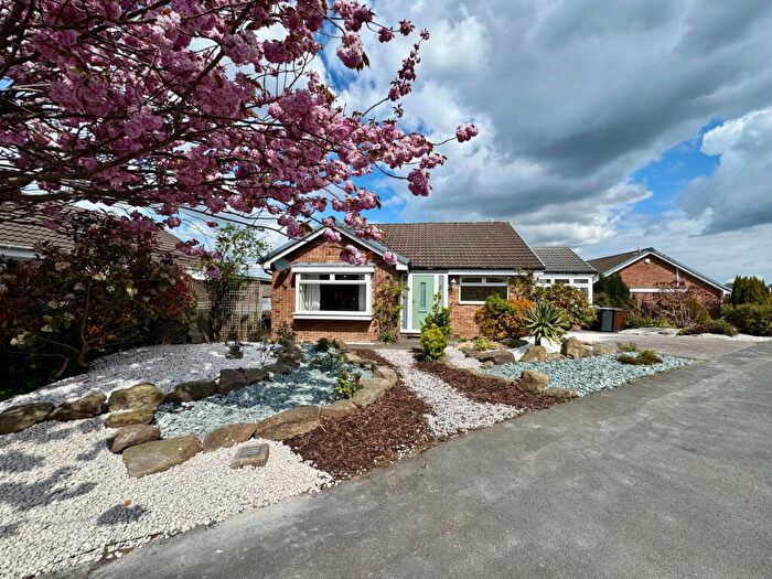 3 Bedroom Detached Bungalow For Sale In Blackburn Crescent, Chapeltown, Sheffield, S35
