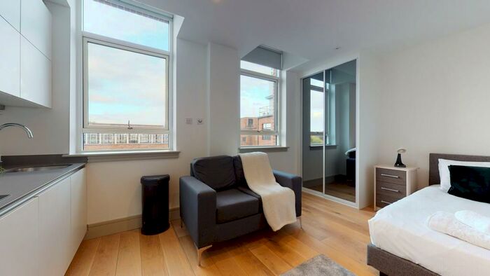 Studio To Rent In Lawrence Road, N15