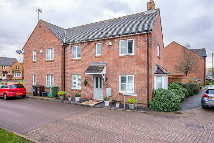 3 Bedroom Semi-Detached House To Rent In Old School Drive, Wheathampstead, St. Albans, Hertfordshire, AL4