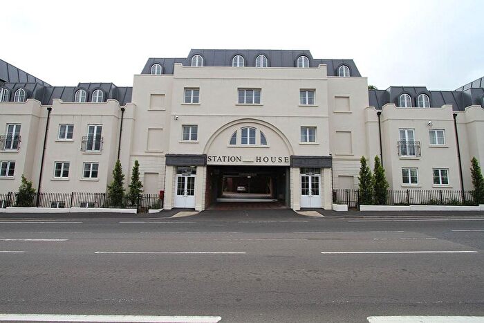 5 Bedroom Flat To Rent In , Station House, Old Warwick Road, Leamington Spa, CV31