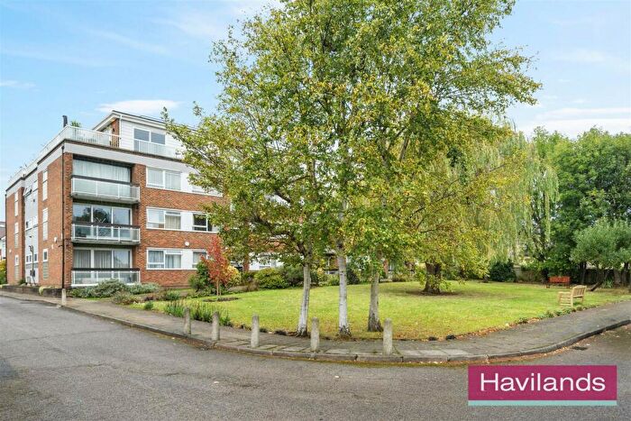1 Bedroom Flat For Sale In Church Hill, London, N21