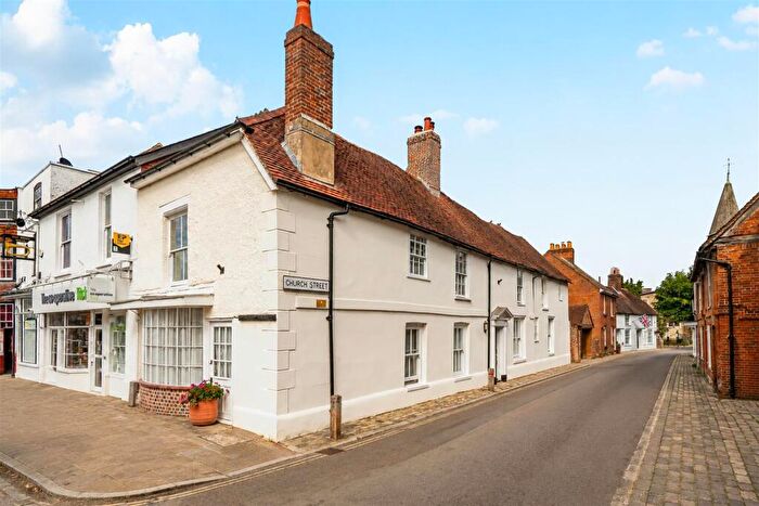 4 Bedroom Semi-Detached House For Sale In Church Street, Titchfield Village, PO14