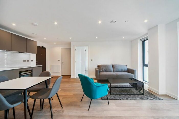 2 Bedroom Flat To Rent In Lionel Street, Birmingham, B3