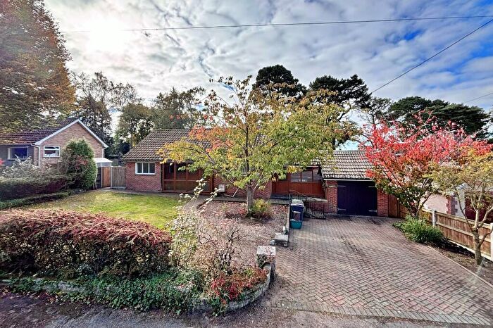 3 Bedroom Detached Bungalow For Sale In Croft Close, Corfe Mullen, BH21