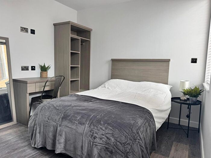 1 Bedroom Flat To Rent In Howard Street, Nottingham, NG1