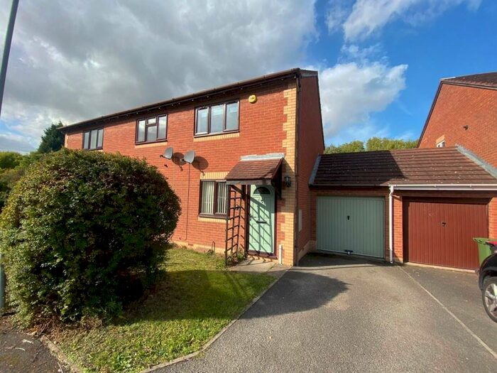 2 Bedroom Semi-Detached House To Rent In Foxwood Road, Birchmoor, Tamworth, B78