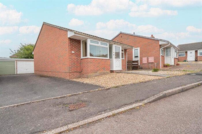 2 Bedroom Bungalow For Sale In Higher End, Chickerell, Weymouth, DT3