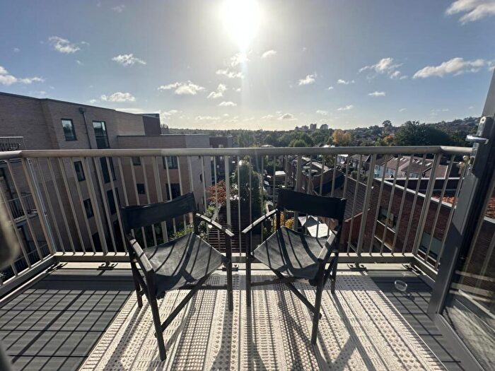 3 Bedroom Flat For Sale In Billroth Court, Mornington Close, Colindale, NW9