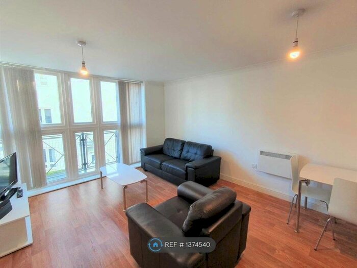 1 Bedroom Flat To Rent In Creine Mill Lane North, Canterbury, CT1