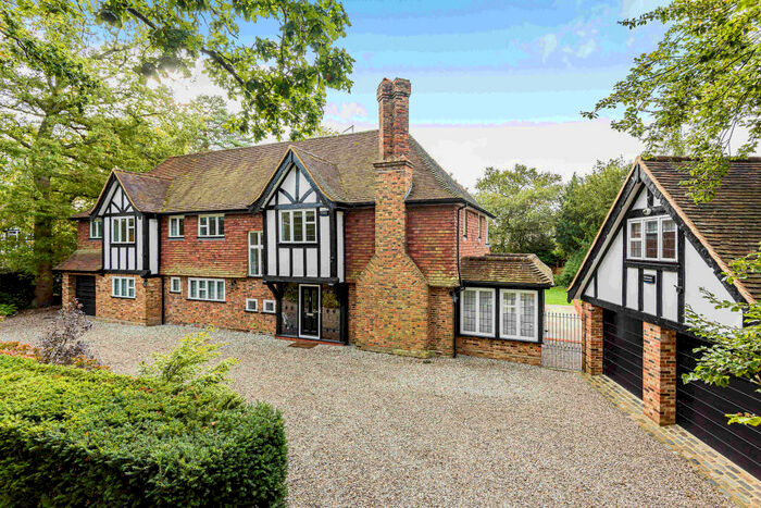 6 Bedroom Detached House To Rent In Manor Lane, South Bucks, Gerrards Cross, SL9