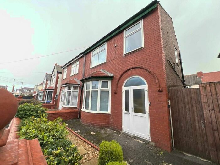 1 Bedroom Flat To Rent In Worsley Avenue, Blackpool, FY4