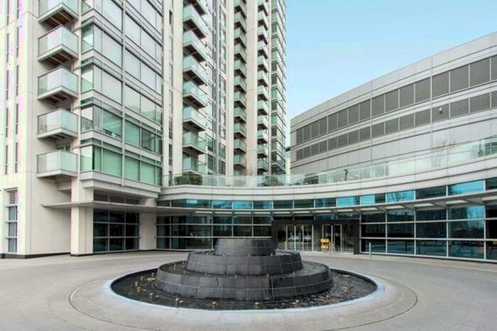 2 Bedroom Flat To Rent In Pan Peninsula East, Pan Peninsula Square, Canary Wharf, South Quay, London, E14