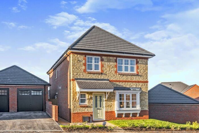 4 Bedroom Detached House To Rent In Stevens Way, Faringdon, SN7