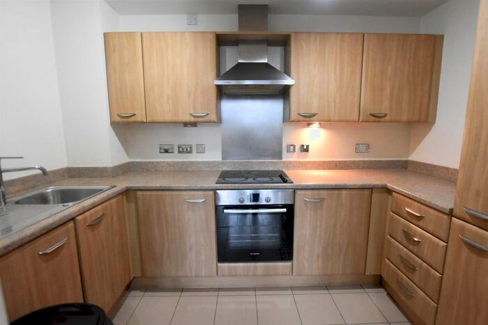 2 Bedroom Flat For Sale In Longleat Avenue, Edgbaston, Birmingham, B15