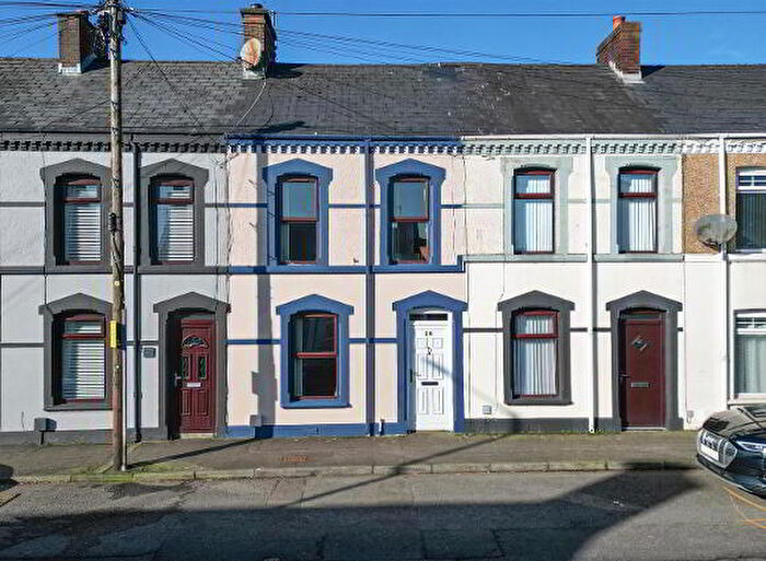 3 Bedroom Mid Terraced House For Sale In Ballyeaston Road, Ballyclare, BT39