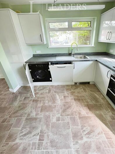 2 Bedroom End Of Terrace House To Rent In Chestnut Grove, PO22