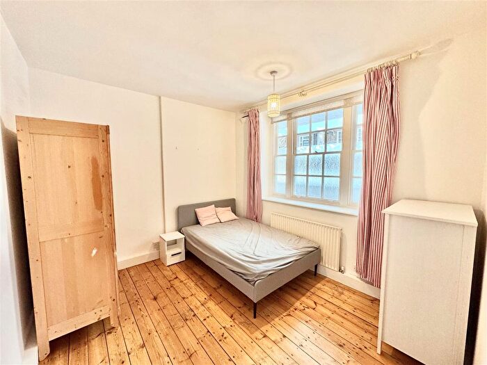 2 Bedroom Flat To Rent In Page Street, London, SW1P
