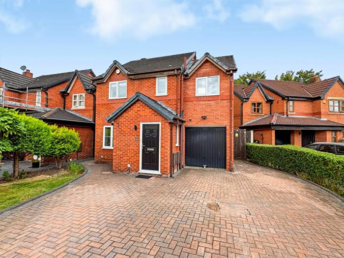 4 Bedroom Detached House For Sale In Garner Drive, Tyldesley, M29
