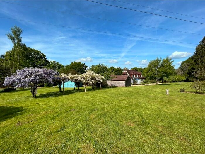 4 Bedroom Detached House For Sale In Rye Road, Sandhurst, Cranbrook, TN18