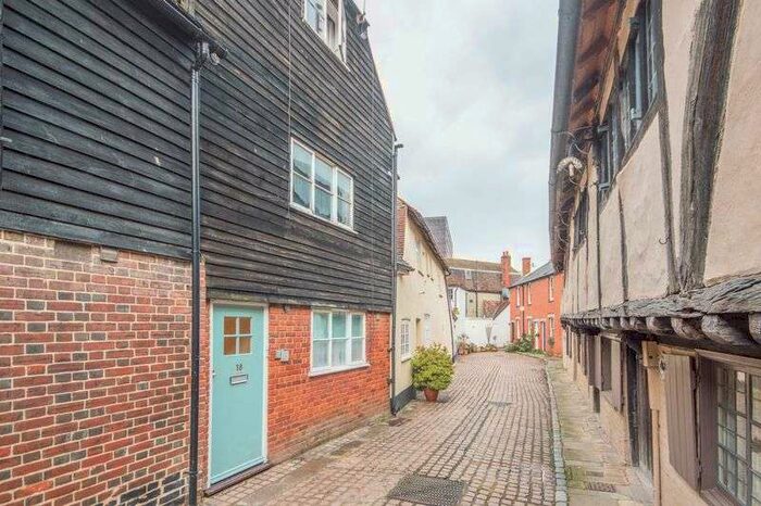 1 Bedroom Studio Flat To Rent In 18 All Saints Lane Canterbury CT1