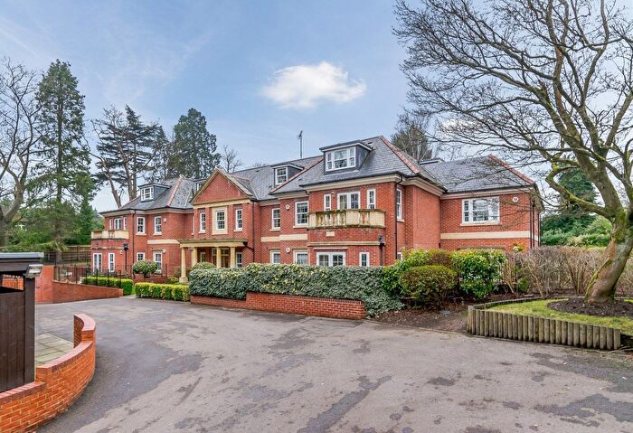 2 Bedroom Flat For Sale In Wilbury Lodge, Dry Arch Road, Sunningdale, Berkshire, SL5