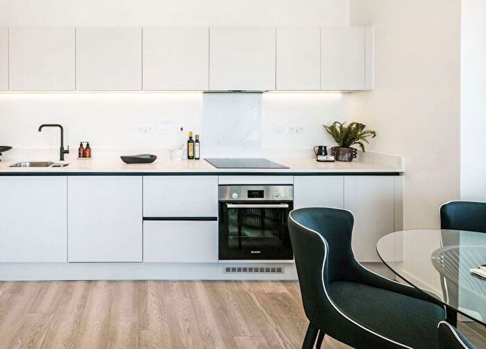 1 Bedroom Flat To Rent In Anax Street, London, N4