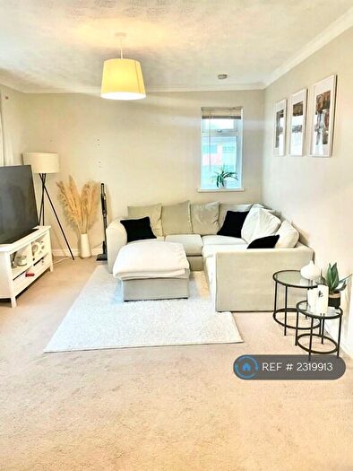 1 Bedroom Flat To Rent In Abbotswood, Yate, Bristol, BS37