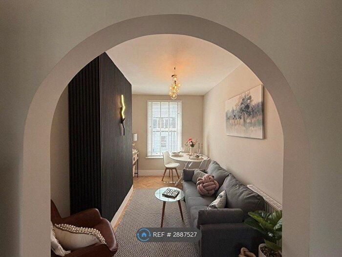 1 Bedroom Flat To Rent In St. Stephens Grove, London, SE13