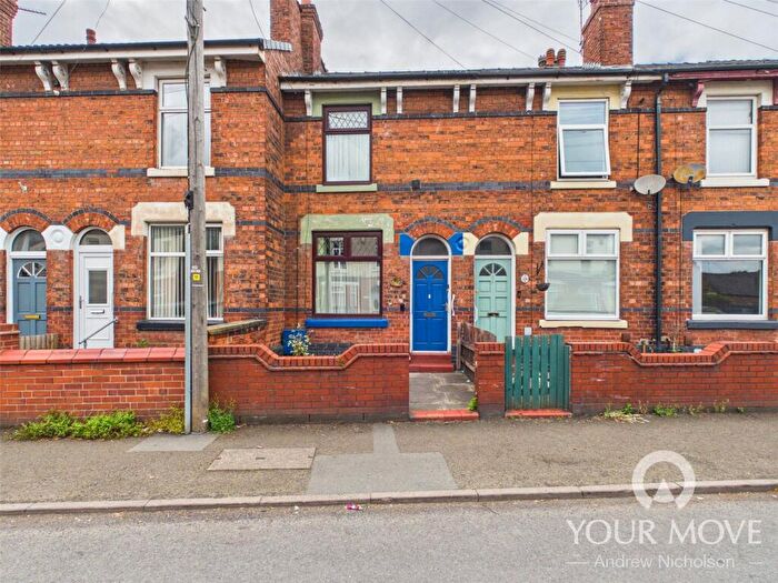 2 Bedroom Terraced House For Sale In Broad Street, Crewe, Cheshire, CW1
