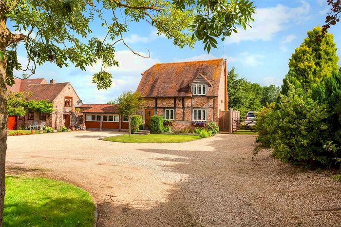 2 Bedroom Semi-Detached House For Sale In Frampton On Severn, Gloucester, Gloucestershire, GL2