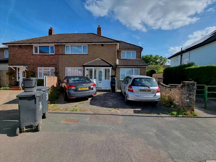 5 Bedroom End Of Terrace House To Rent In Walsh Crescent, South Addington, Croydon, CR0