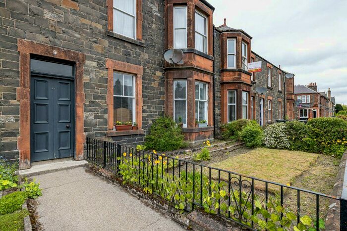2 Bedroom Flat For Sale In / Rosetta Road, Peebles, EH45
