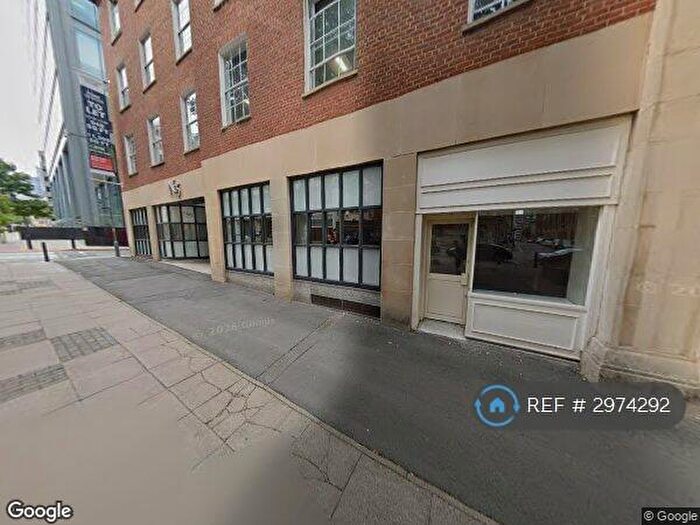 2 Bedroom Flat To Rent In Fountain Court, Birmingham, B4