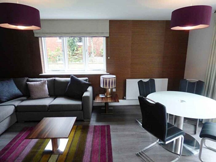 2 Bedroom Apartment To Rent In Merlin Apt. The Ave, A/e, SK9