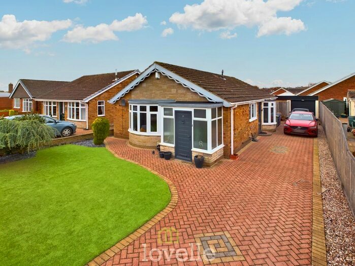 2 Bedroom Detached Bungalow For Sale In Wesley Crescent, Cleethorpes, DN35