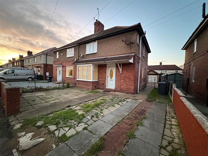 3 Bedroom House To Rent In Runnymede Road, Doncaster, DN2